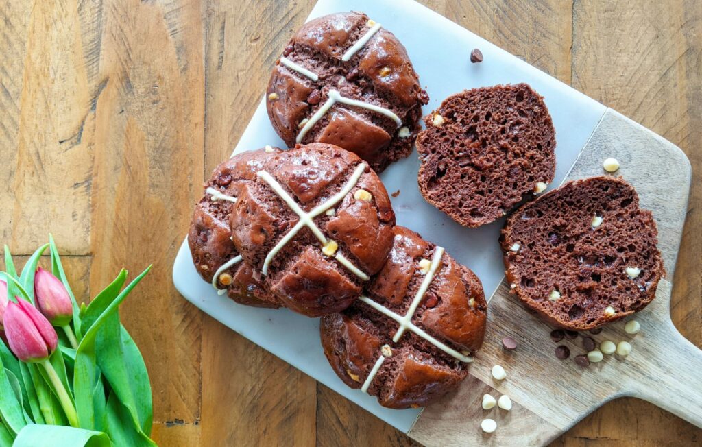 Csokis Hot Cross Buns (GM)